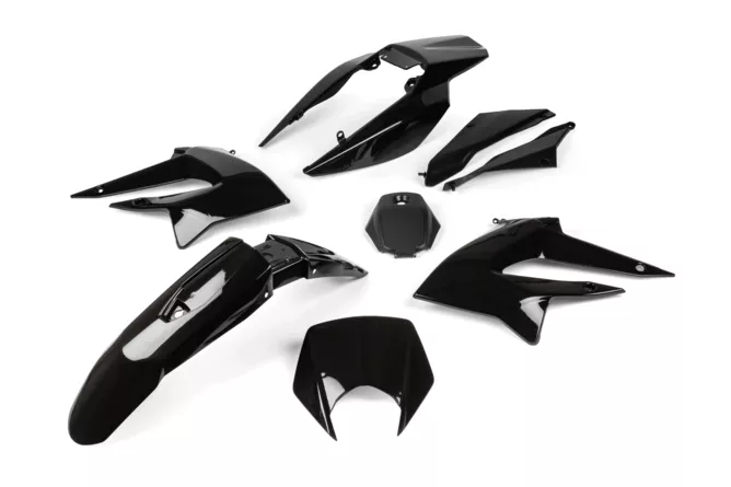 Plastikų komplektas  8 dalių . juodas  DRD X-Treme 2011 - 2017